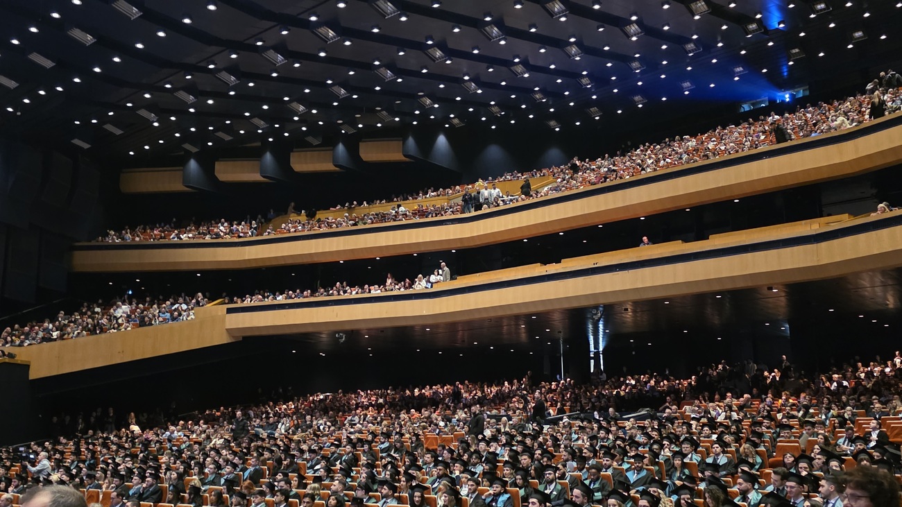 СЛК награди пълните отличници от Медицинския университет – София