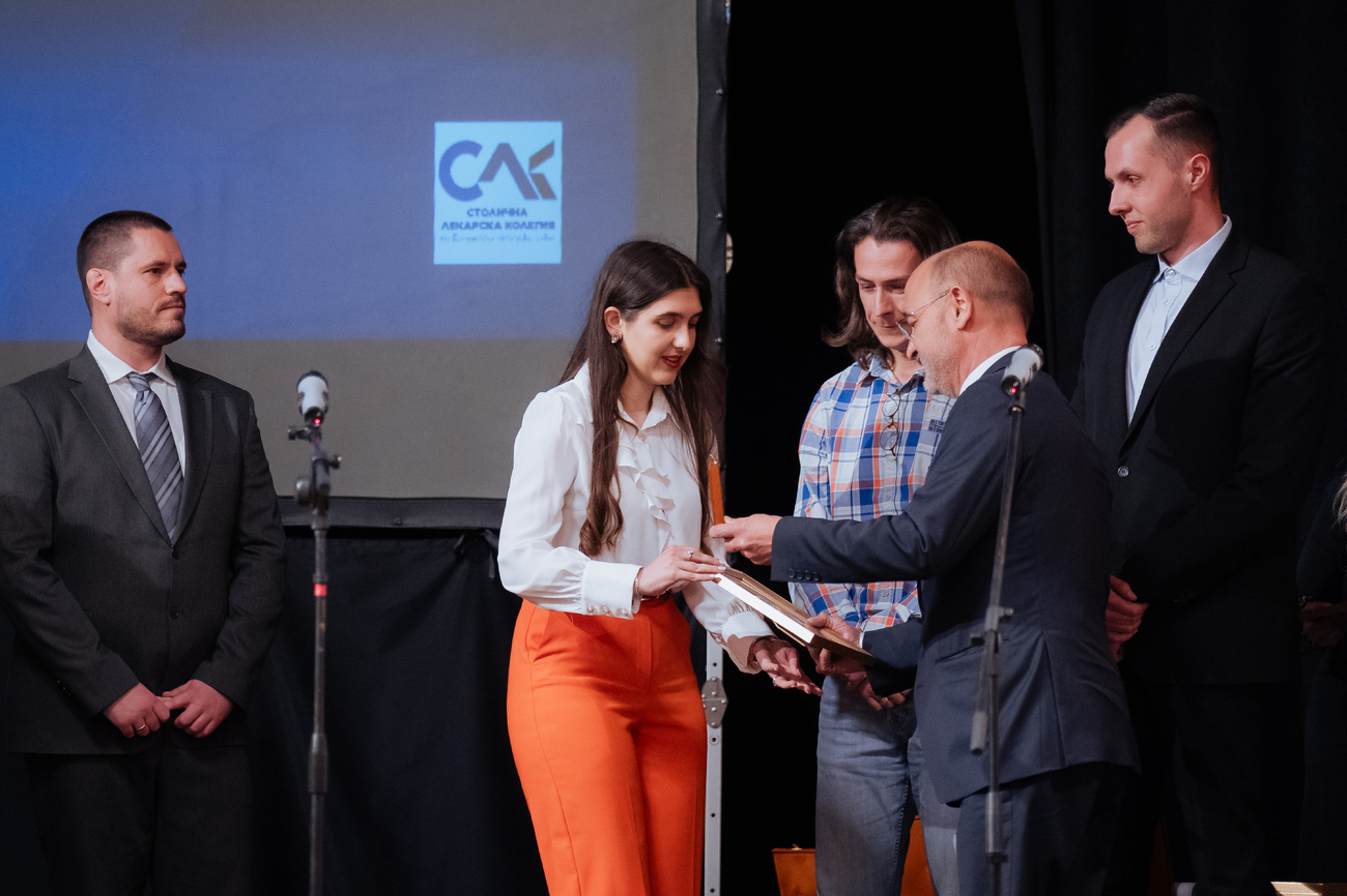 Проф. д-р Петко Карагьозов получи наградата "Лекар на София"