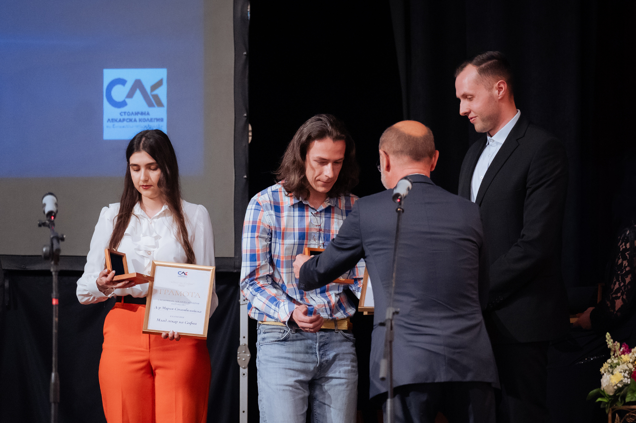 Проф. д-р Петко Карагьозов получи наградата "Лекар на София"