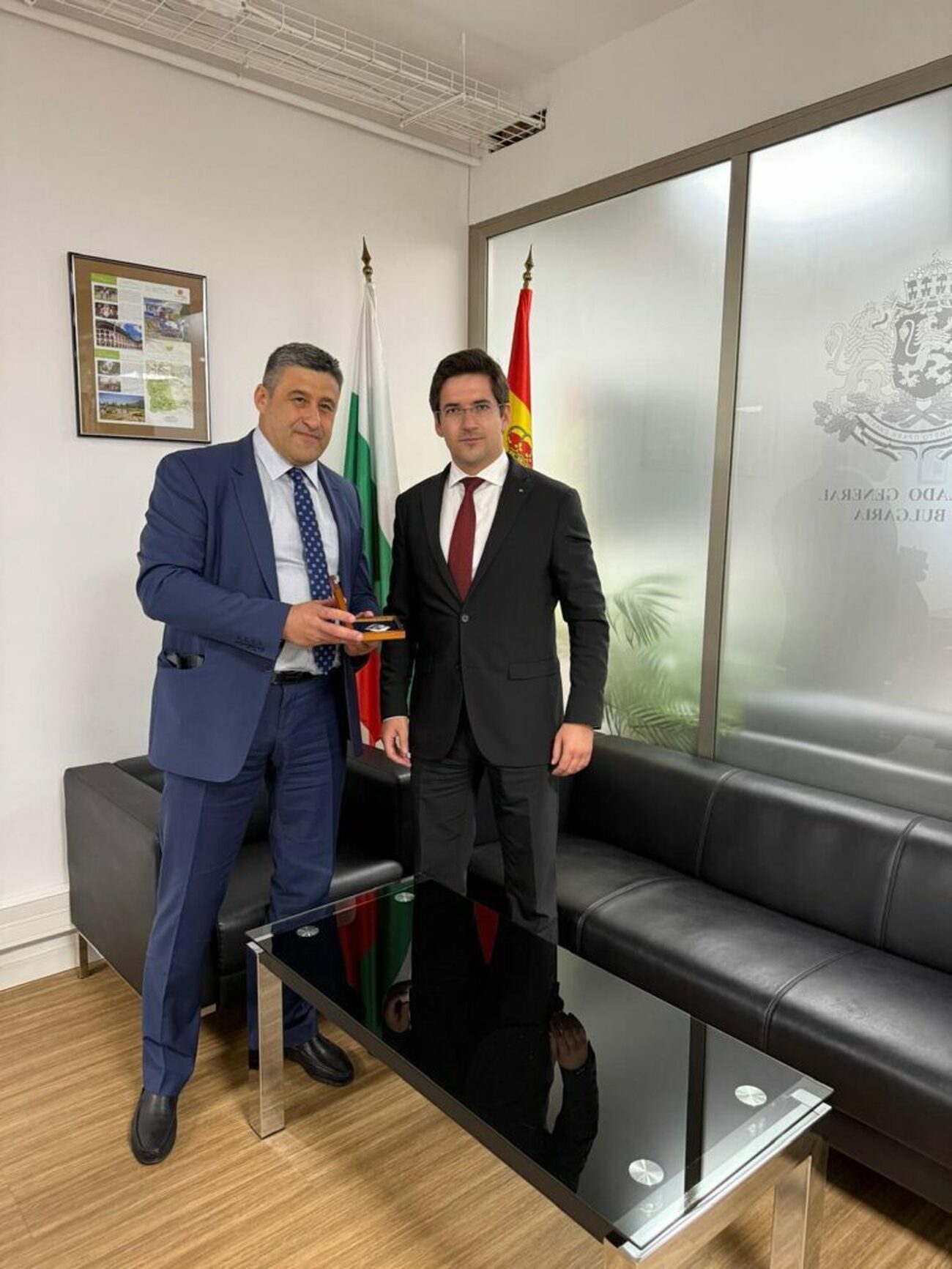 Столичната лекарска колегия подписа меморандум за обучения на млади лекари в Барселона